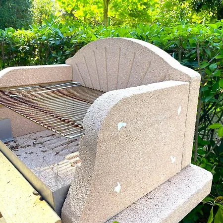 8 - Premium Дом отдыха *