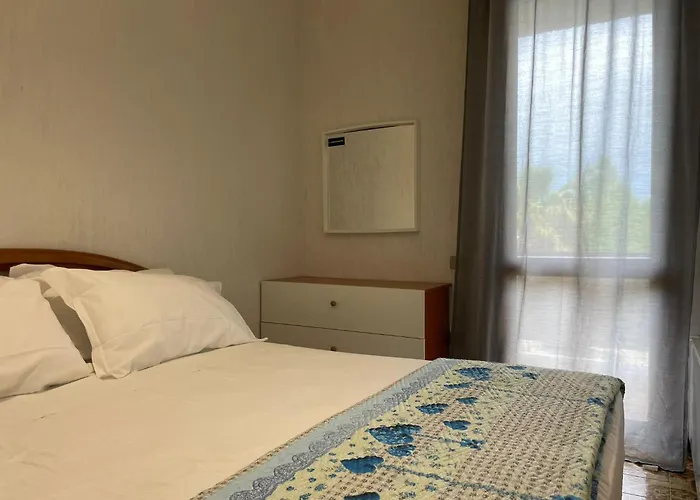 8 - Premium Джулианова